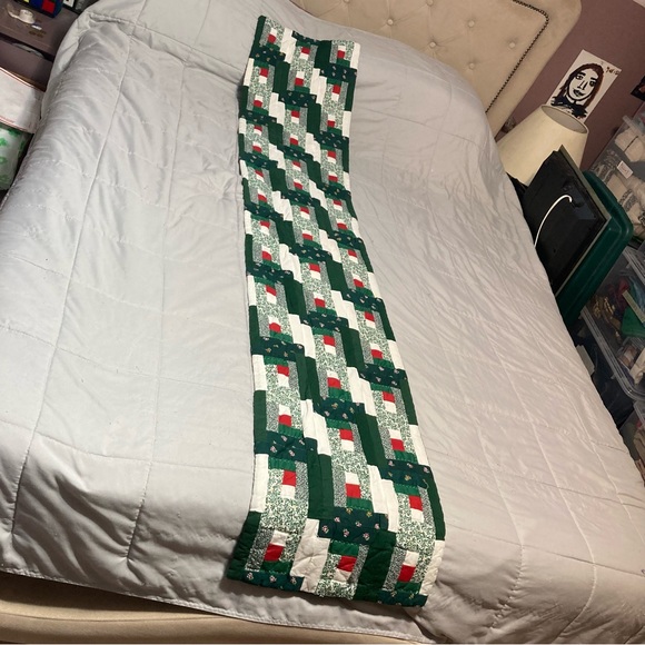 Quilted Table Runner Holiday Red Green Patch Quilt 75" L x 14" W - Picture 4 of 11